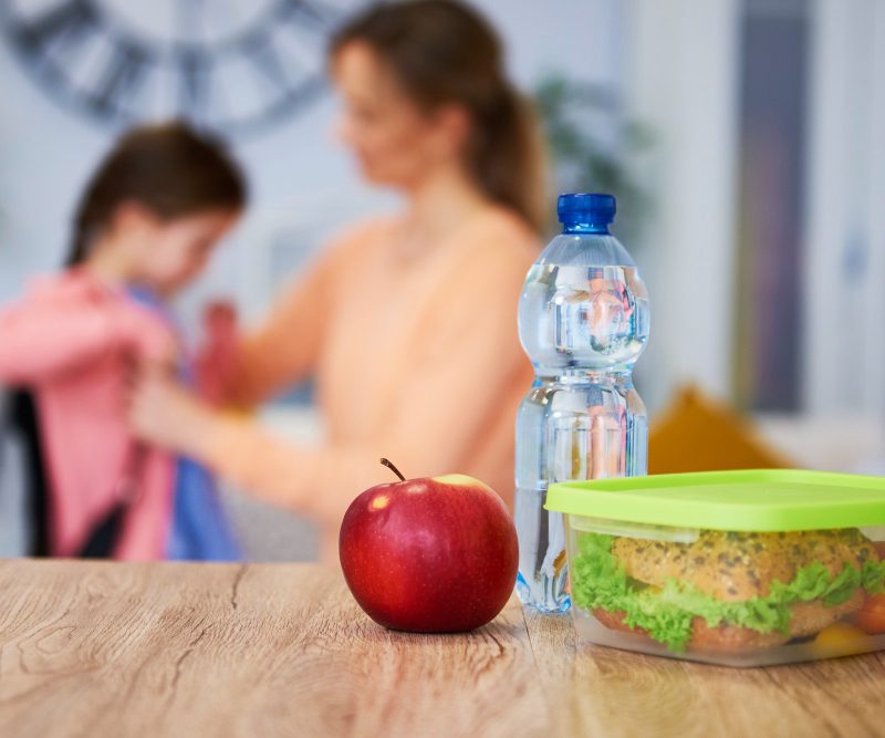 Idei pachet școală pentru copiii care nu mănâncă la cantină