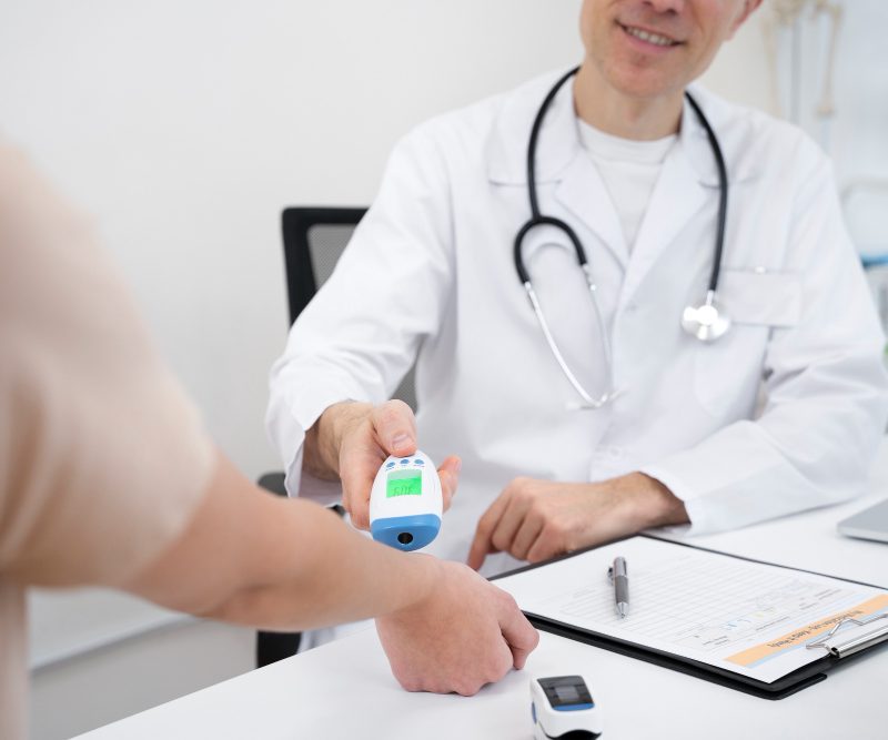 Cum alegi un medic diabetolog bun la Cluj-Napoca, ghid pentru pacienții care vor mai mult decât o rețetă